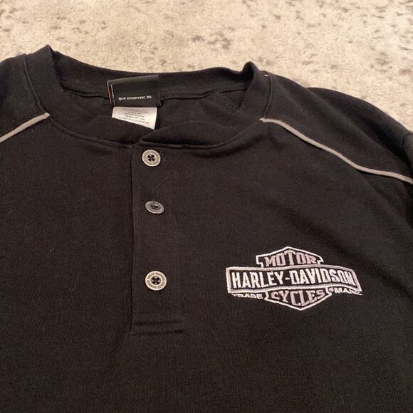 VTG 2012 Harley Davidson 3 button Kenosha WI tee size M in EUC Embroidered Logo - Picture 2 of 9